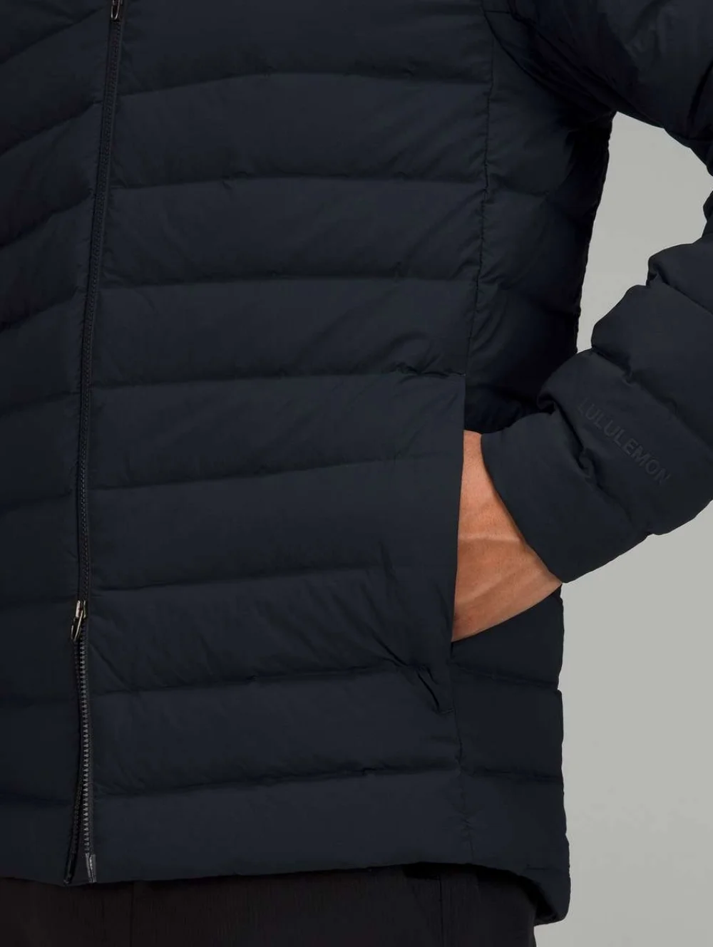 NWOT Lululemon Navigation Down Hoodie Classic Navy - Picture 9 of 15